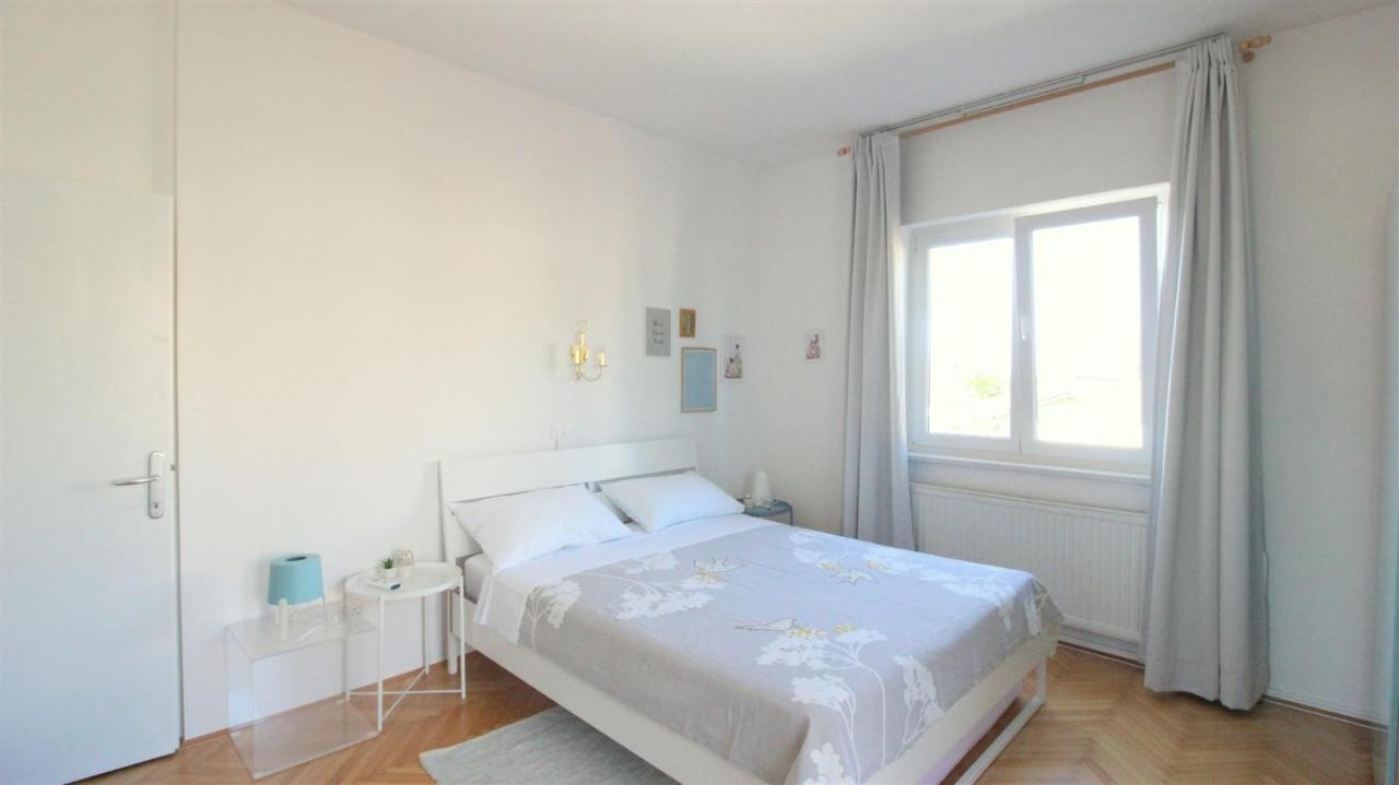 Tamaris, 600 M From The Beach Novigrad  Luaran gambar
