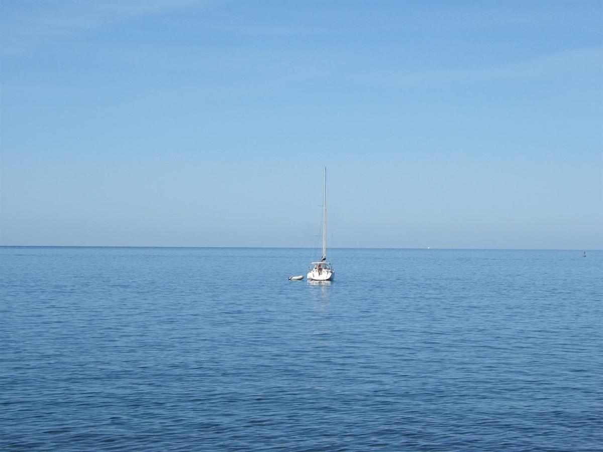 Tamaris, 600 M From The Beach Novigrad  Luaran gambar